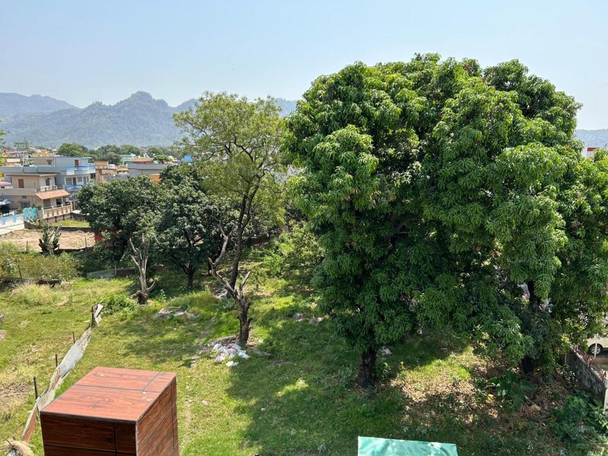 Bisht Niwas Homestay Kotdwāra Exteriör bild