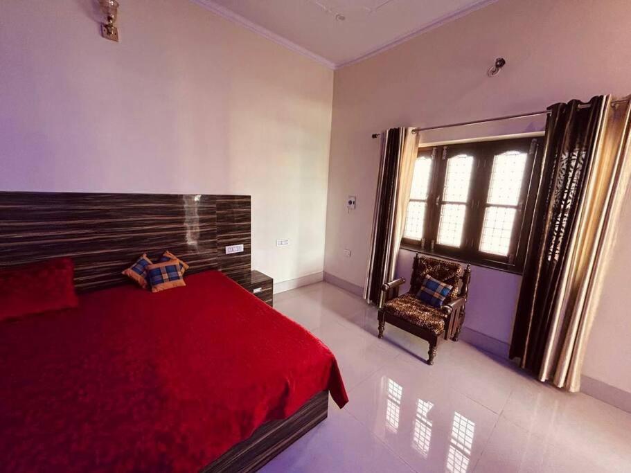 Bisht Niwas Homestay Kotdwāra Exteriör bild